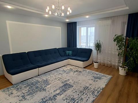 квартира за адресою Михайла Лушпи просп., 2/1