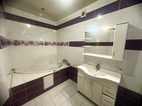 квартира по адресу Будівельників ул., 3