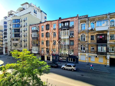 квартира за адресою Бульварно-Кудрявська вул. (Воровського), 39/11