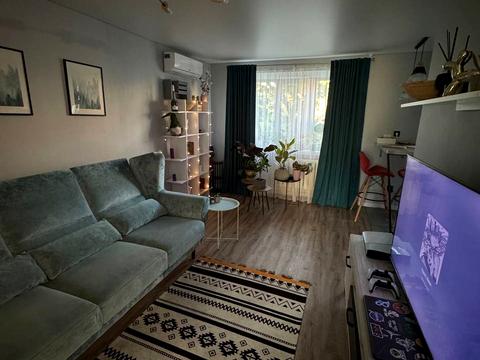 квартира за адресою Яценка вул., 1