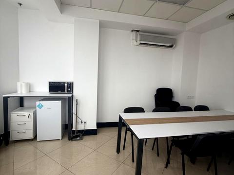 комерційна за адресою Львів, В'ячеслава Чорновола просп. (), 67г