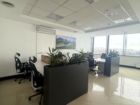 комерційна за адресою Львів, В'ячеслава Чорновола просп. (), 67г