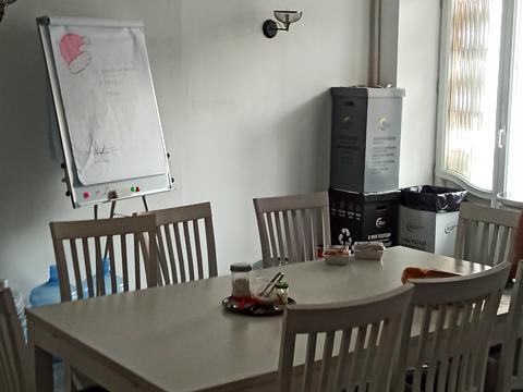 комерційна за адресою Київ, Ольгинська вул., 2/1