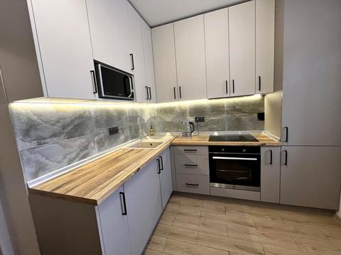 квартира за адресою Боголюбова вул., 33