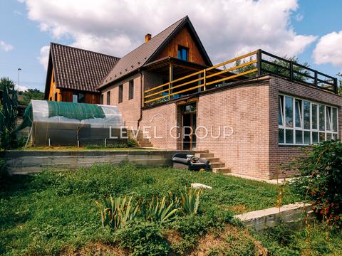 будинок за адресою Виноградна вул., 11