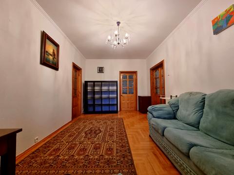 квартира за адресою Рональда Рейгана вул., 44-А