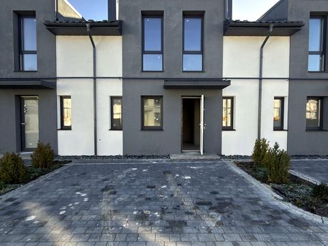 будинок за адресою 24 Серпня вул., 32