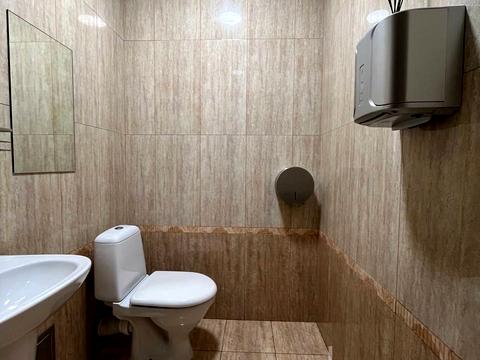 комерційна за адресою Микільсько-Слобідська вул., 6-В