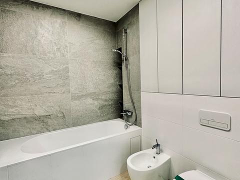 квартира за адресою Салютна вул., 2к1