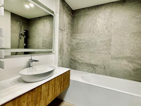 квартира за адресою Салютна вул., 2к1