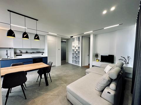 квартира за адресою Салютна вул., 2к1