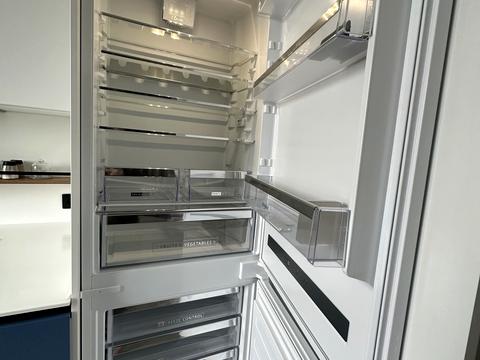 квартира за адресою Салютна вул., 2к1