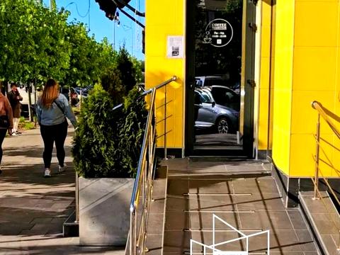 комерційна за адресою с. Софіївська борщагівка, Яблунева вул., 13-Б