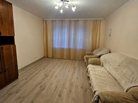 квартира за адресою Миколи Міхновського вул., 10/2