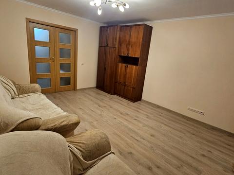 квартира за адресою Миколи Міхновського вул., 10/2