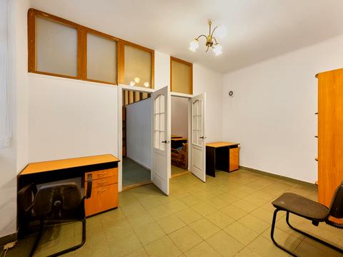 коммерческая по адресу Зелена, 46