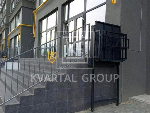 комерційна за адресою Івана Кожедуба вул., 3