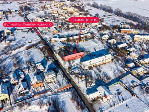 коммерческая по адресу Хмельницького, 7а