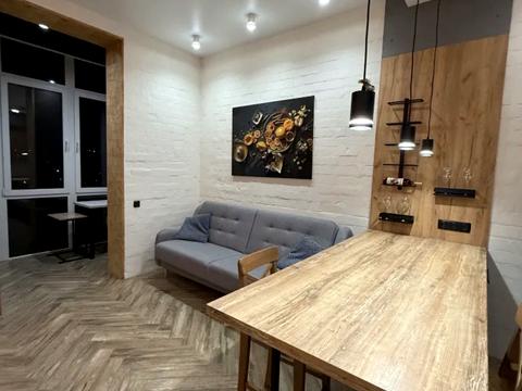 квартира по адресу Павла Чубинского ул., 2