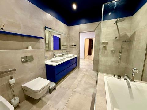 будинок за адресою Телевізійна