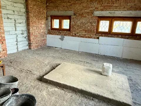 будинок за адресою Вишнева