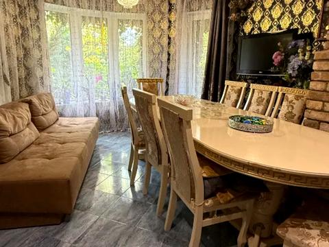 дом по адресу Набережна 1-а