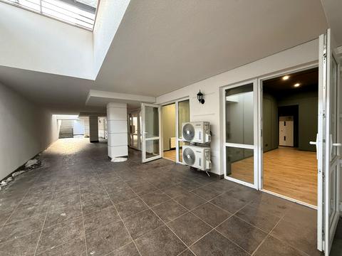 коммерческая по адресу Михаила Максимовича ул. (Трутенко Онуфрия), 24-В