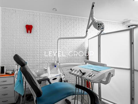 комерційна за адресою Олени Пчілки вул., 3-В