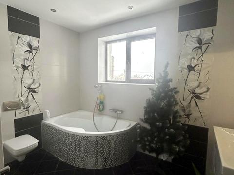 будинок за адресою Жовква, Садова, 17