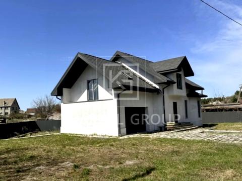 будинок за адресою Жовтнева вул., 1