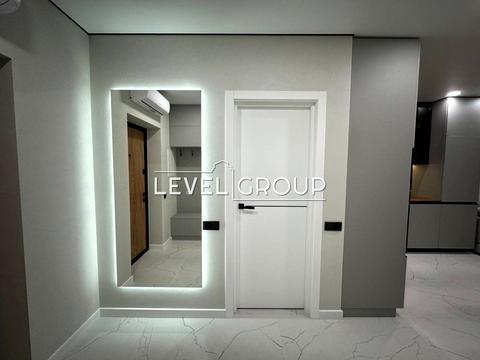 квартира за адресою Олександра Олеся вул., (Будинок 7.8)