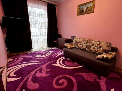 квартира за адресою Союзу Українок вул. (), 14