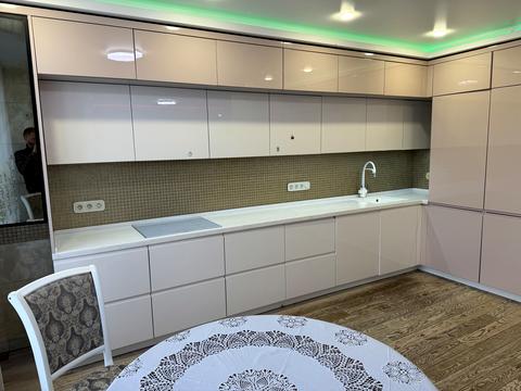 квартира за адресою Михайла Максимовича вул. (Онуфрія Трутенка), 32-А