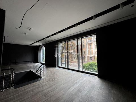 коммерческая по адресу Владимирская ул., 38