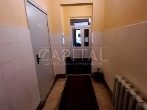 квартира за адресою Драгоманова вул., 31-Б