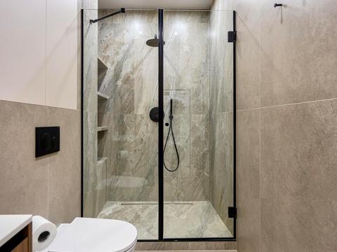 квартира по адресу Угорская ул., 12