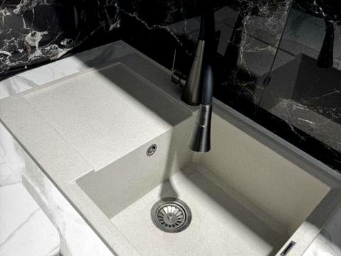 квартира за адресою Санаторна вул., (Будинок 5)