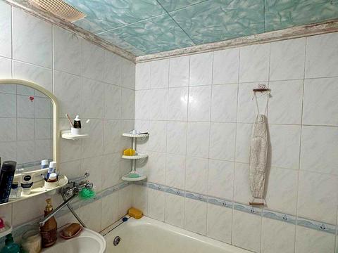 квартира за адресою Героїв України вул., 9