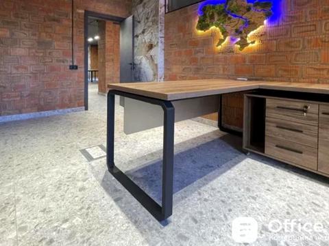 комерційна за адресою Джона Маккейна вул. (Івана Кудрі), 1-Б