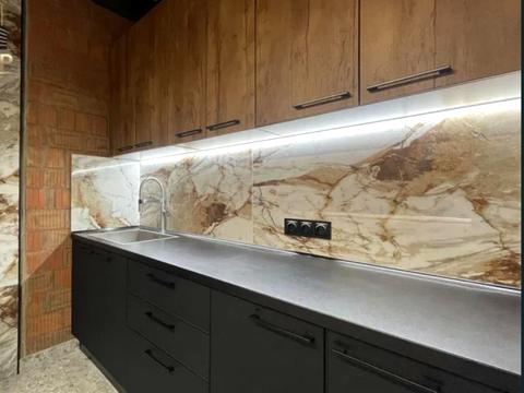 комерційна за адресою Джона Маккейна вул. (Івана Кудрі), 1-Б