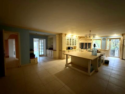 будинок за адресою Ягідна вул.