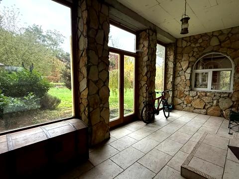 будинок за адресою Ягідна вул.