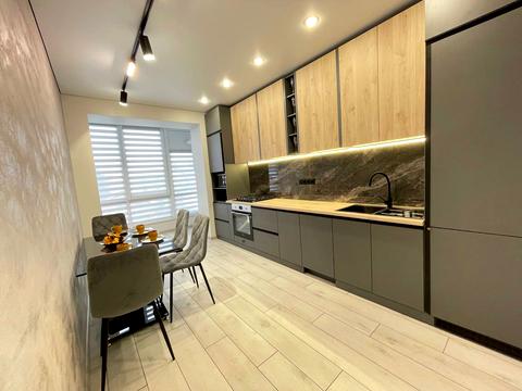 квартира за адресою Юліана Пелеша вул., 2