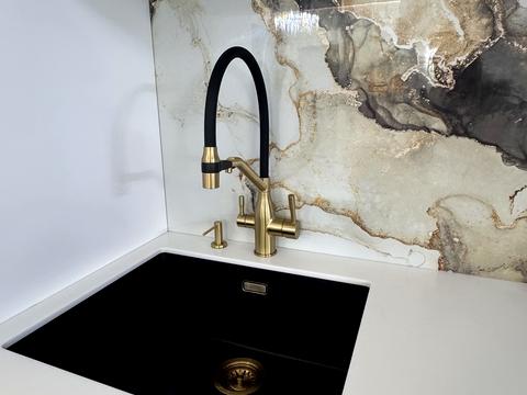 квартира за адресою Мартинова просп., (вул. Радісна, 4)