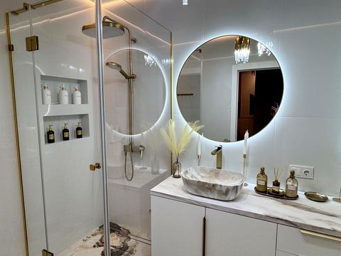 квартира за адресою Мартинова просп., (вул. Радісна, 4)