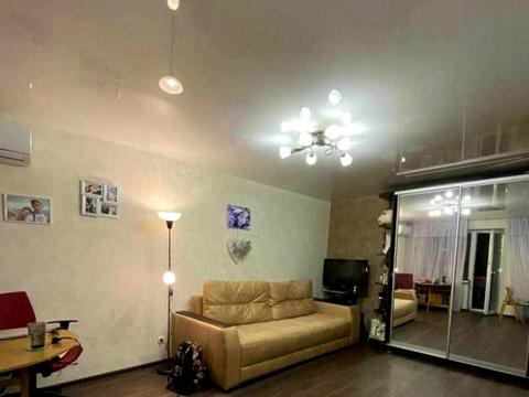 квартира за адресою Стадіонний проїзд, 6/6