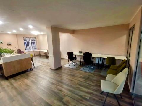 коммерческая по адресу Головацкого ул., 23