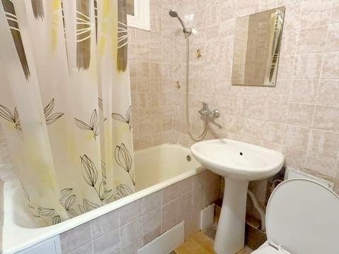 квартира за адресою Пластова вул. (Івана Сергієнка), 17