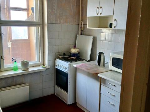 квартира за адресою Автозаводська вул., 93