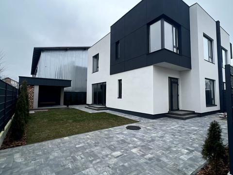 будинок за адресою Райдужна вул., 57